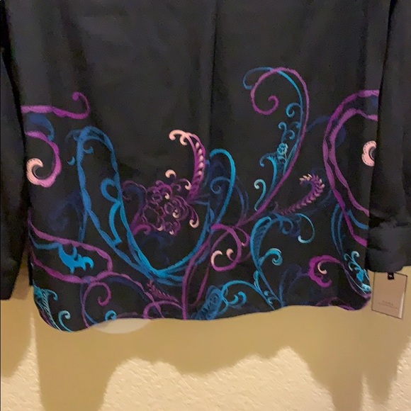 Small Dana Buchman blouse - Picture 3 of 5